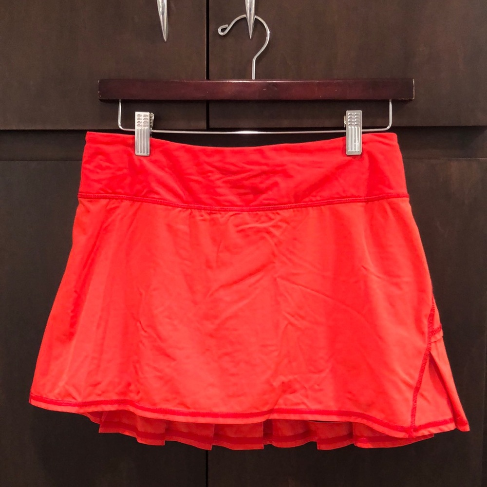 Lululemon Excellent condition skirt